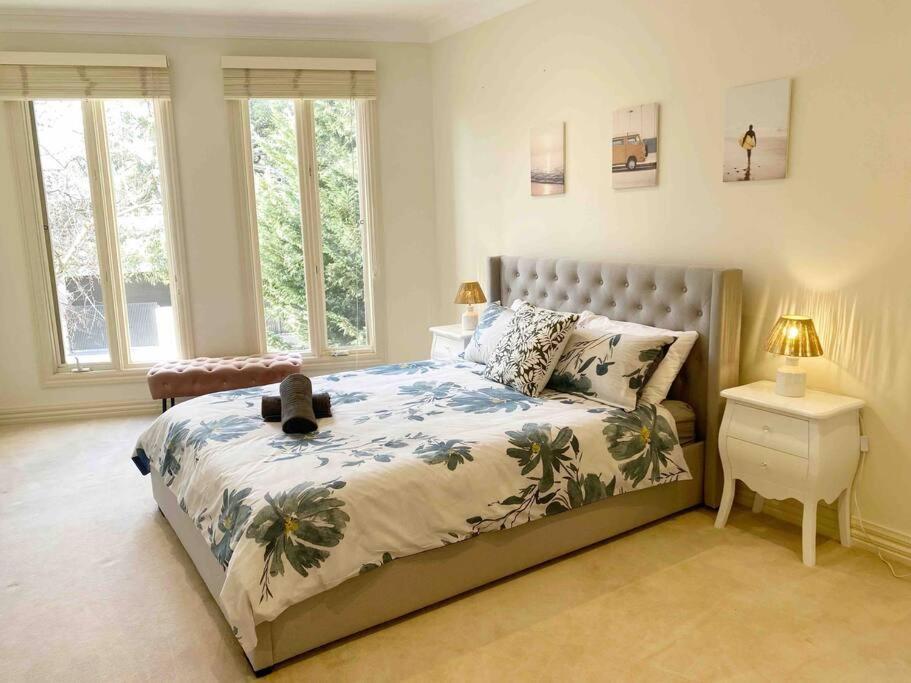 Brighton Golden Mile Villa *