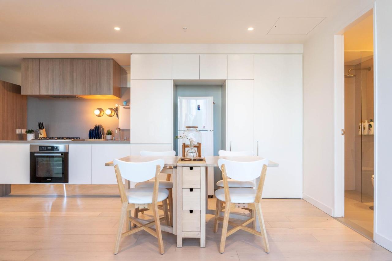 Cozy & Spacious 2b2b In Cbd Apartment *