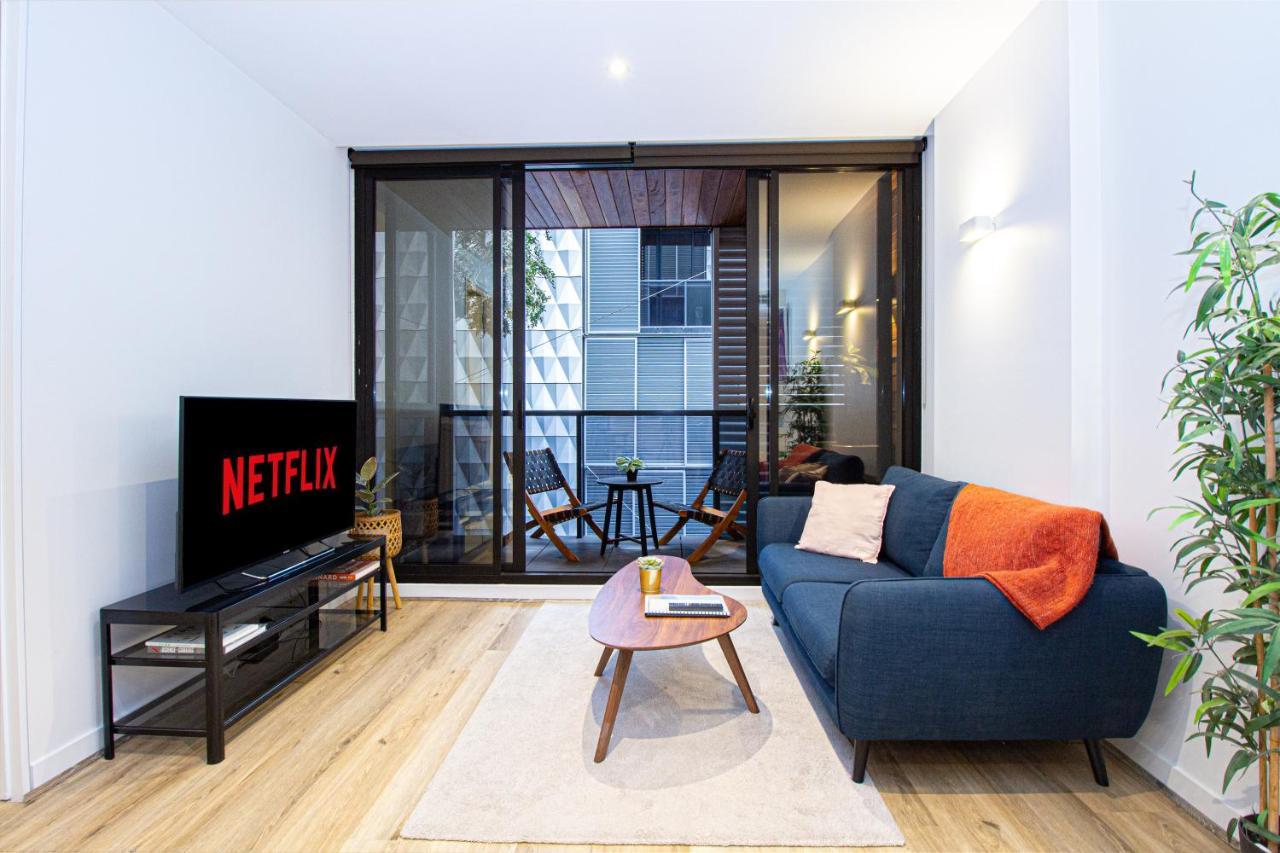 Apartment Like *