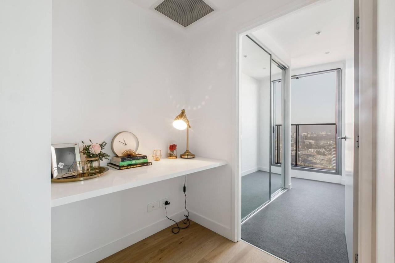 Skyscape Flair - Resort-style Living In The Apartment Melbourne