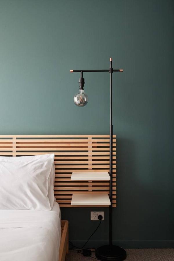 Cosmo Corner - Tranquil Vibes Over South Melbourne