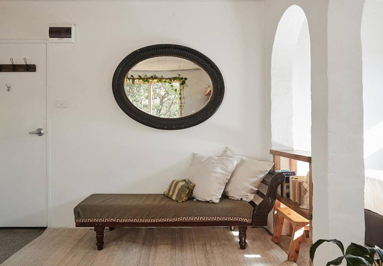 Apartment Napier Street Nook - A Chic Studio Masterpiece Melbourne