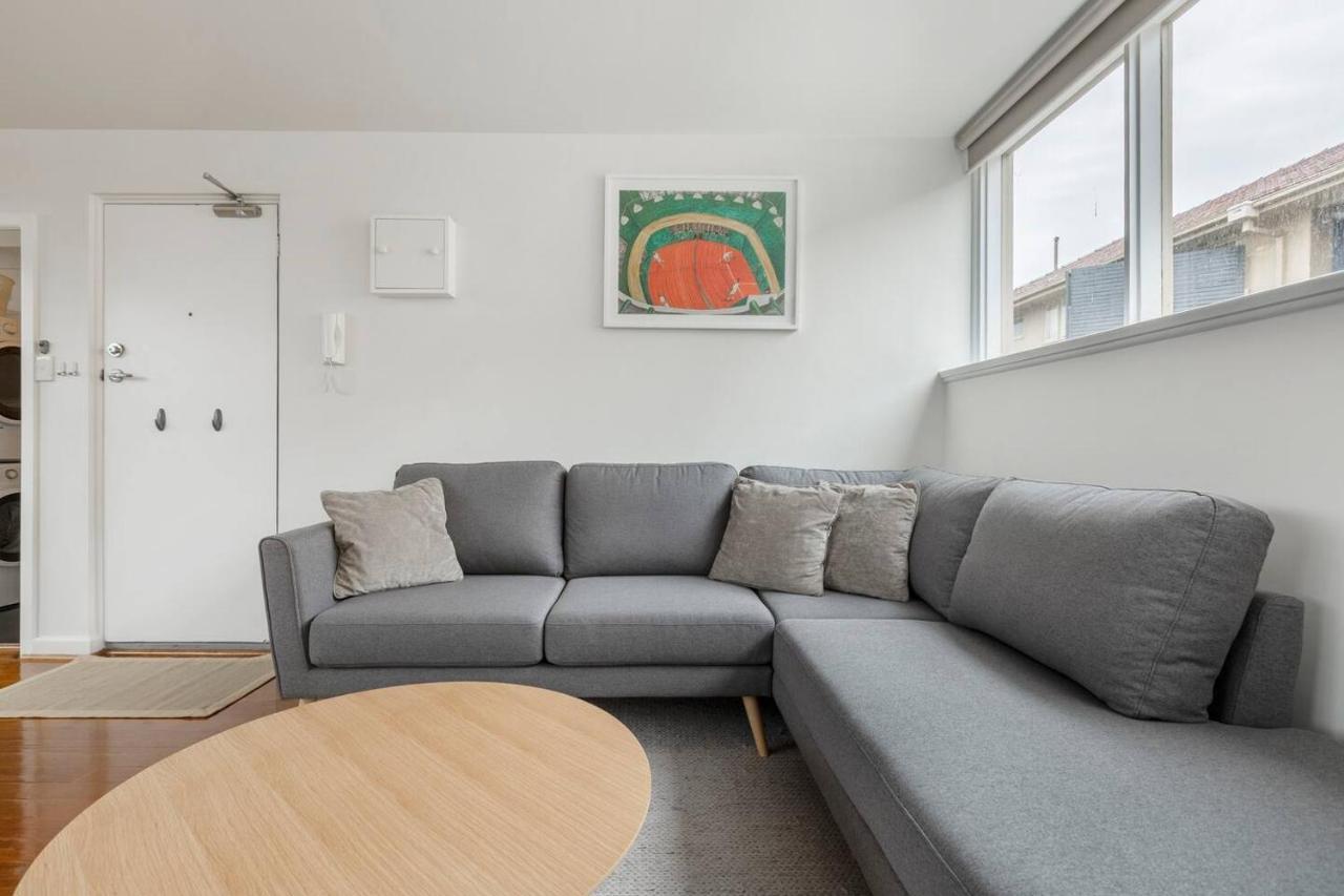 Bright And Modern Space With A Balcony And Parking