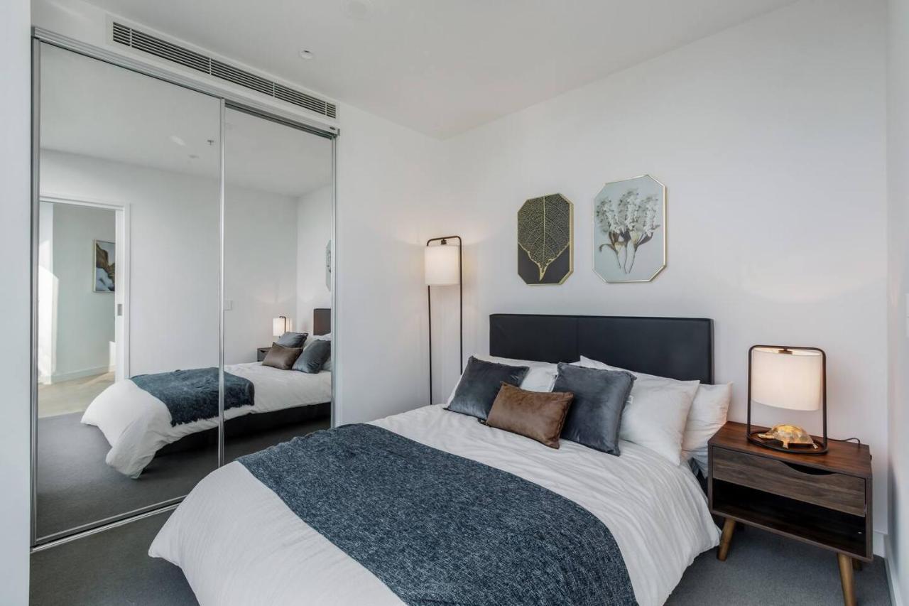 Skyscape Flair - Resort-style Living In The * Melbourne