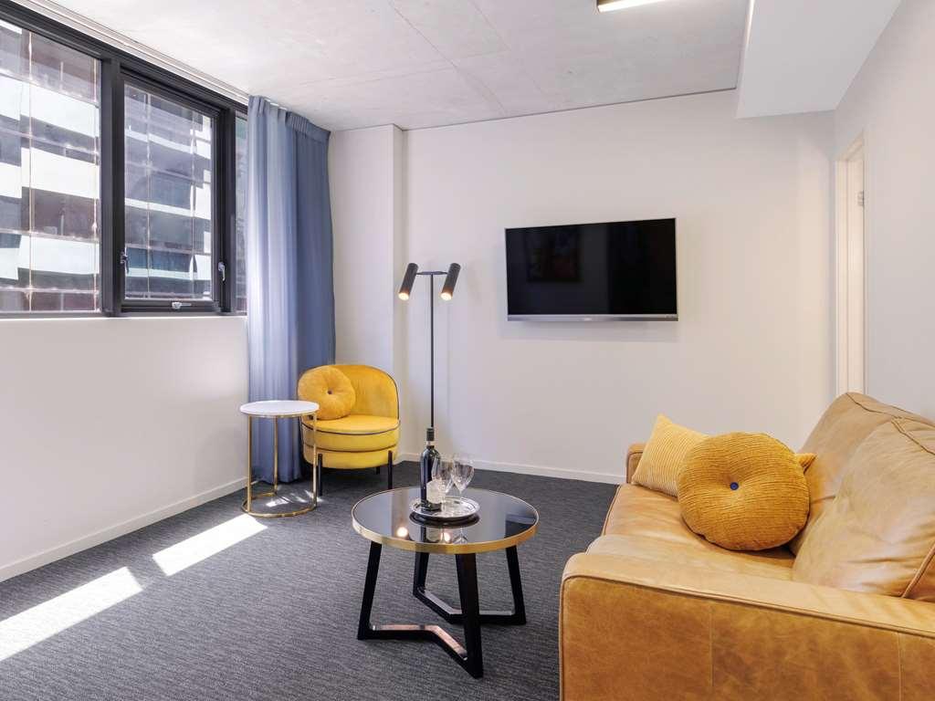 Mercure St Kilda Road Aparthotel