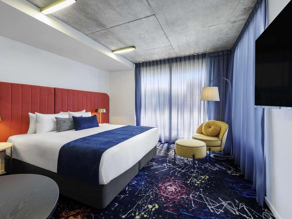 Mercure St Kilda Road Aparthotel Melbourne