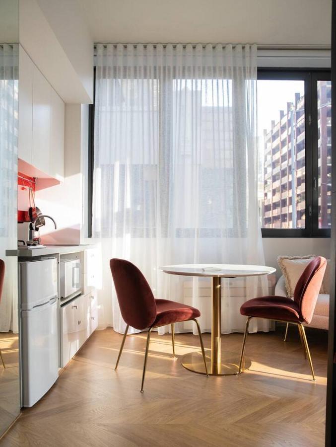A City-centre For Savvy Business Travellers Apartment