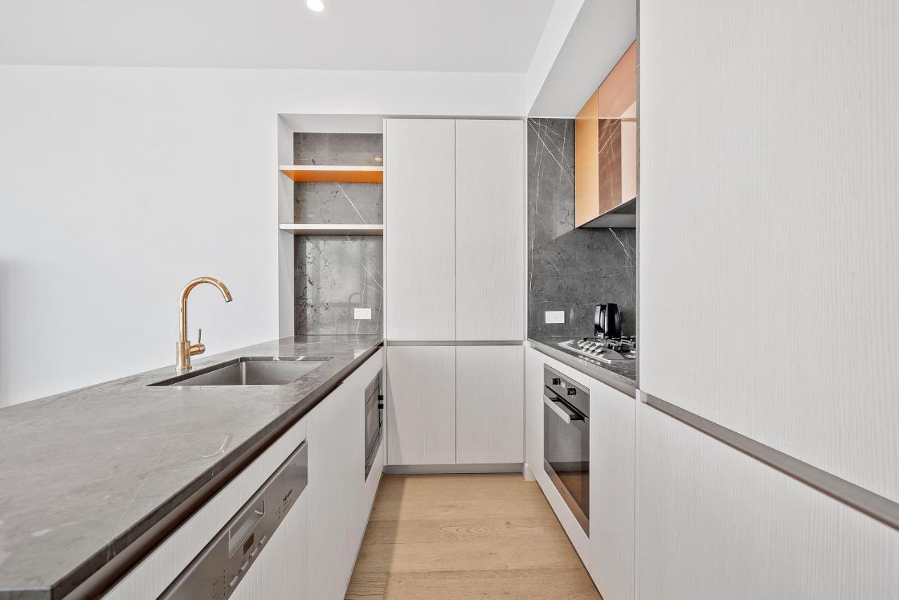 3br Apartment Melbourne