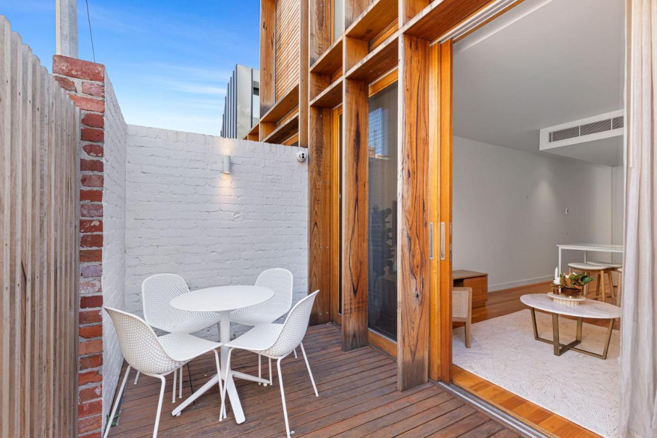 Stylish 2-bed Victorian Terrace In Carlton Holiday home