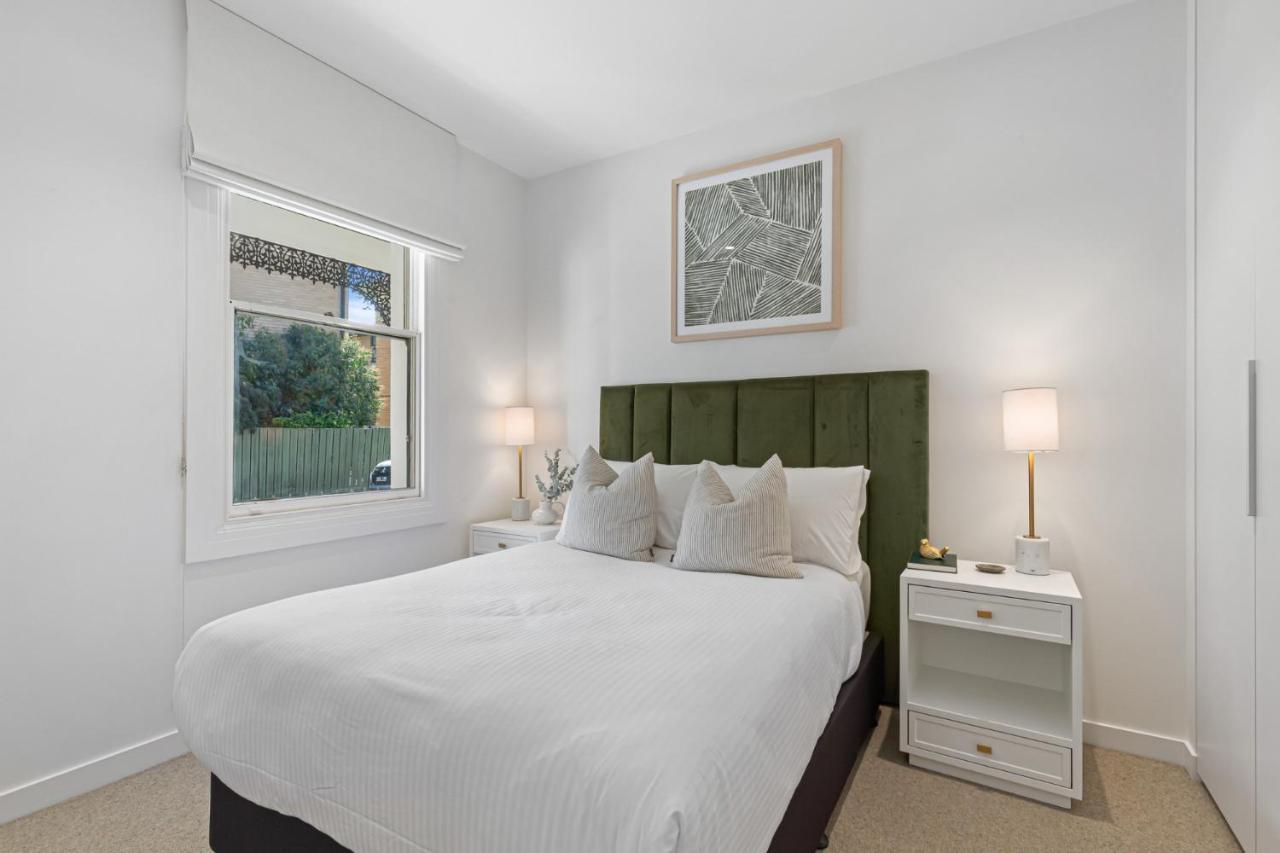 Stylish 2-bed Victorian Terrace In Carlton Melbourne