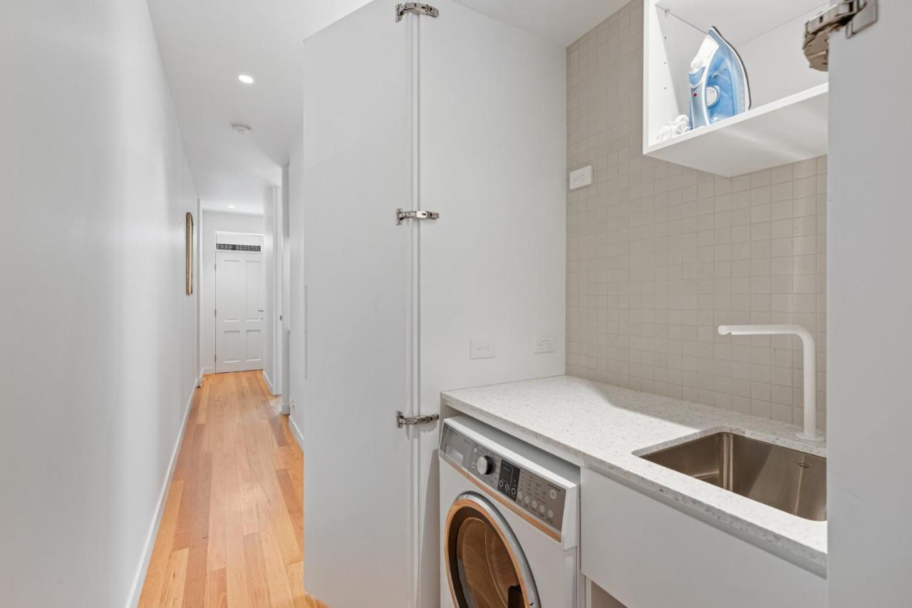 Stylish 2-bed Victorian Terrace In Carlton Holiday home