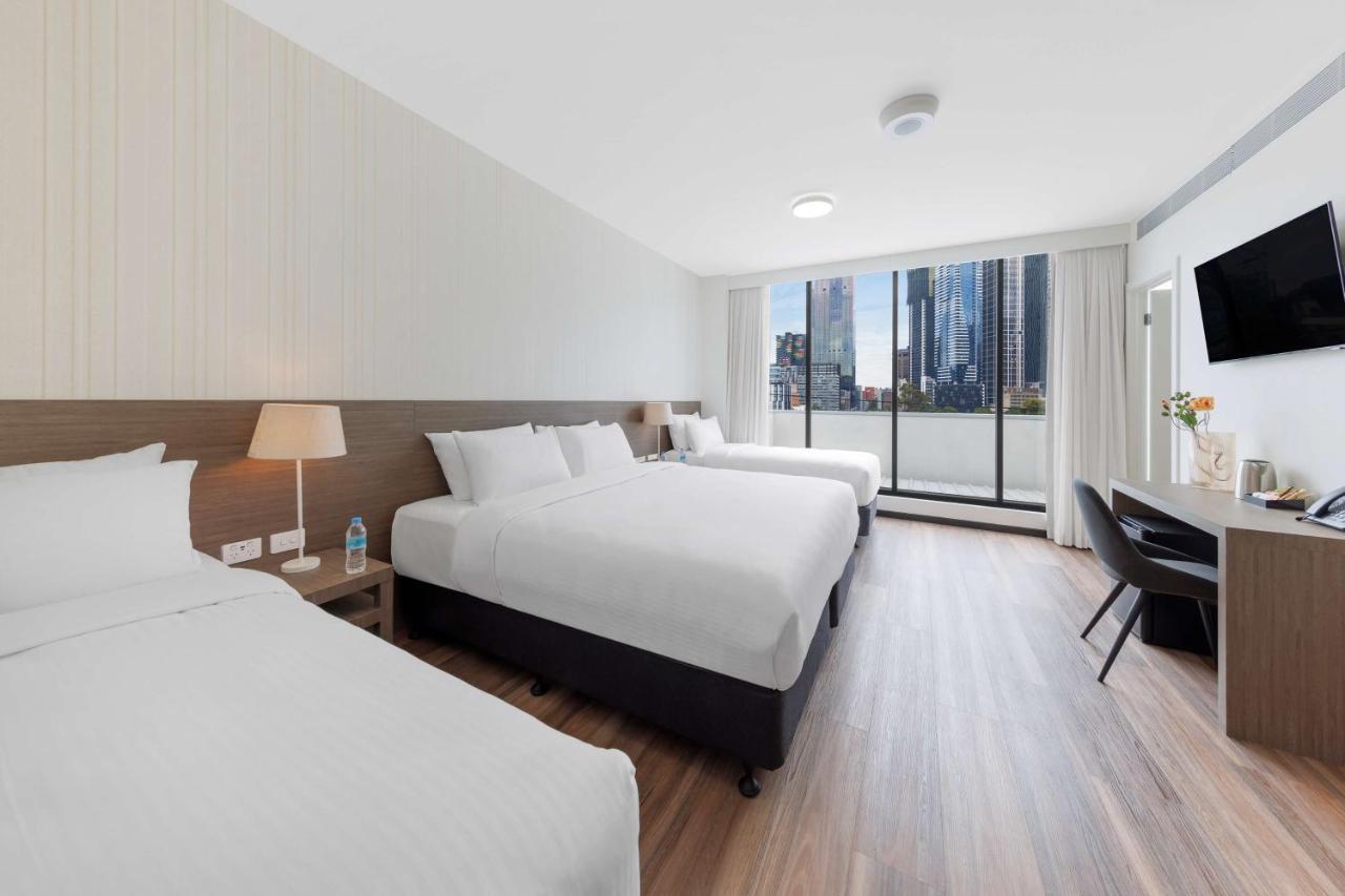 Hotel Western Queen Victoria Market Melbourne