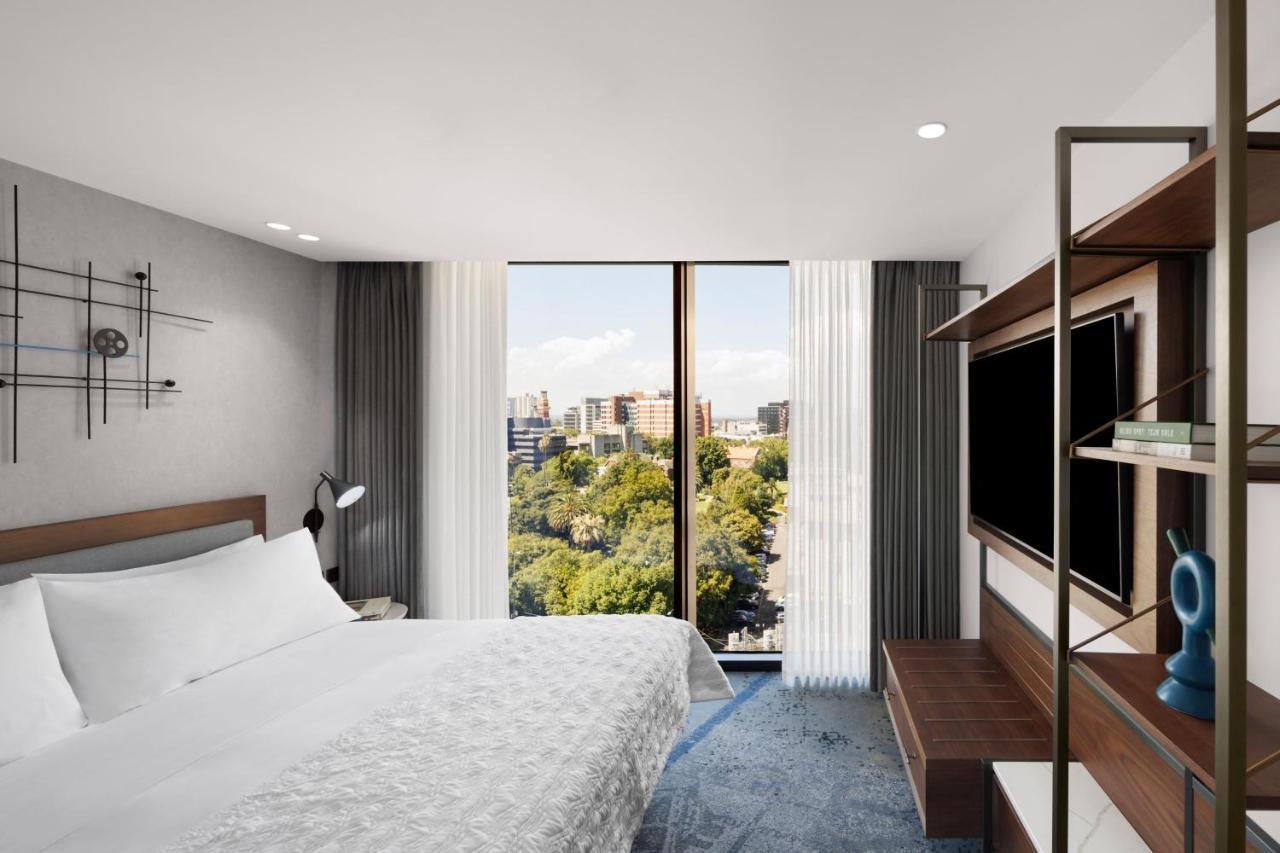 Le Meridien Hotel