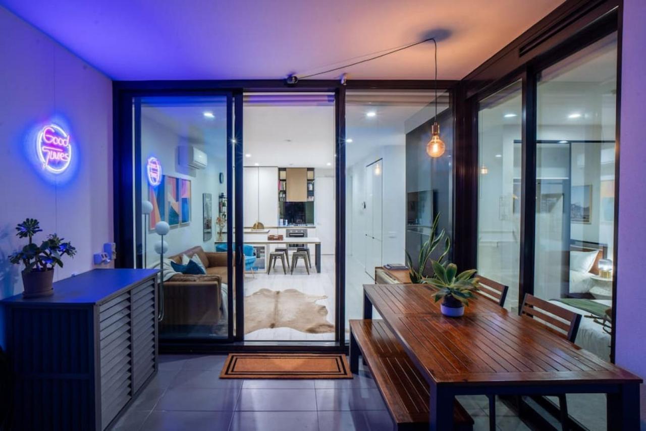 Woodsy - Openair Living Style Apartment *