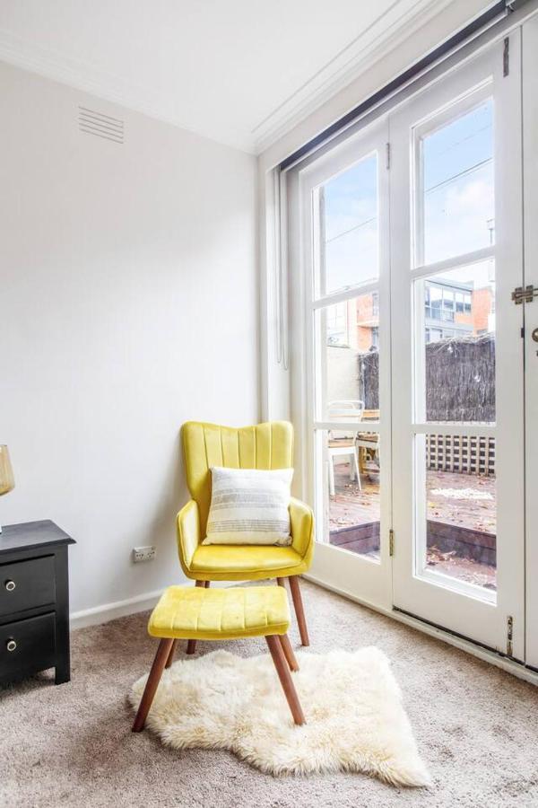 Parisian Chic Meets South Yarra's Vibrant Locale *