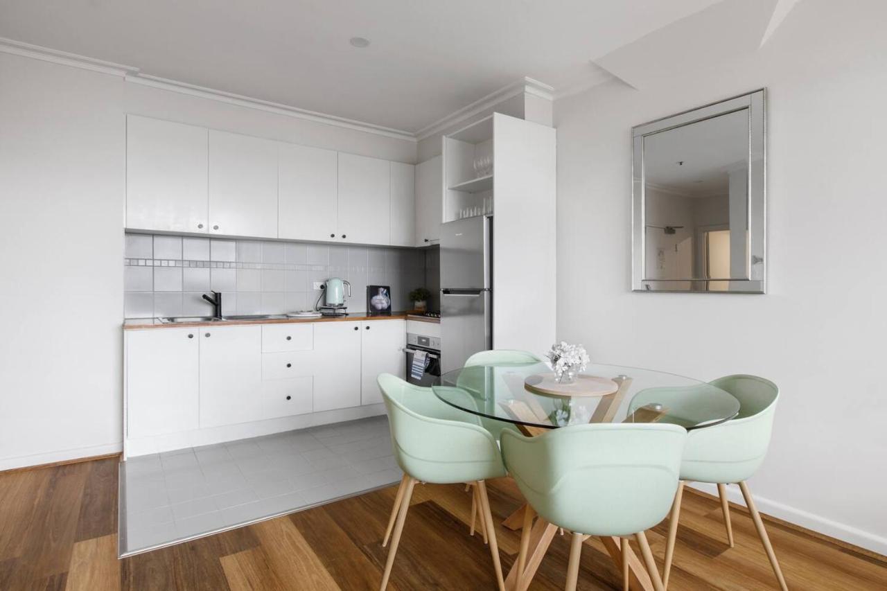 Apartment Serenity On Swanston - Stylish Cbd Living By Rmit