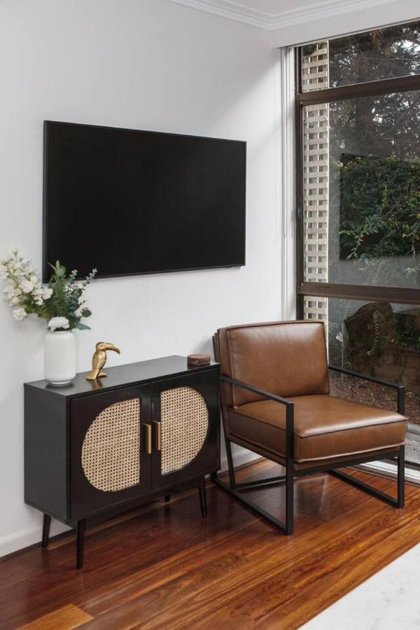 Apartment Parisian Chic Meets South Yarra's Vibrant Locale Melbourne