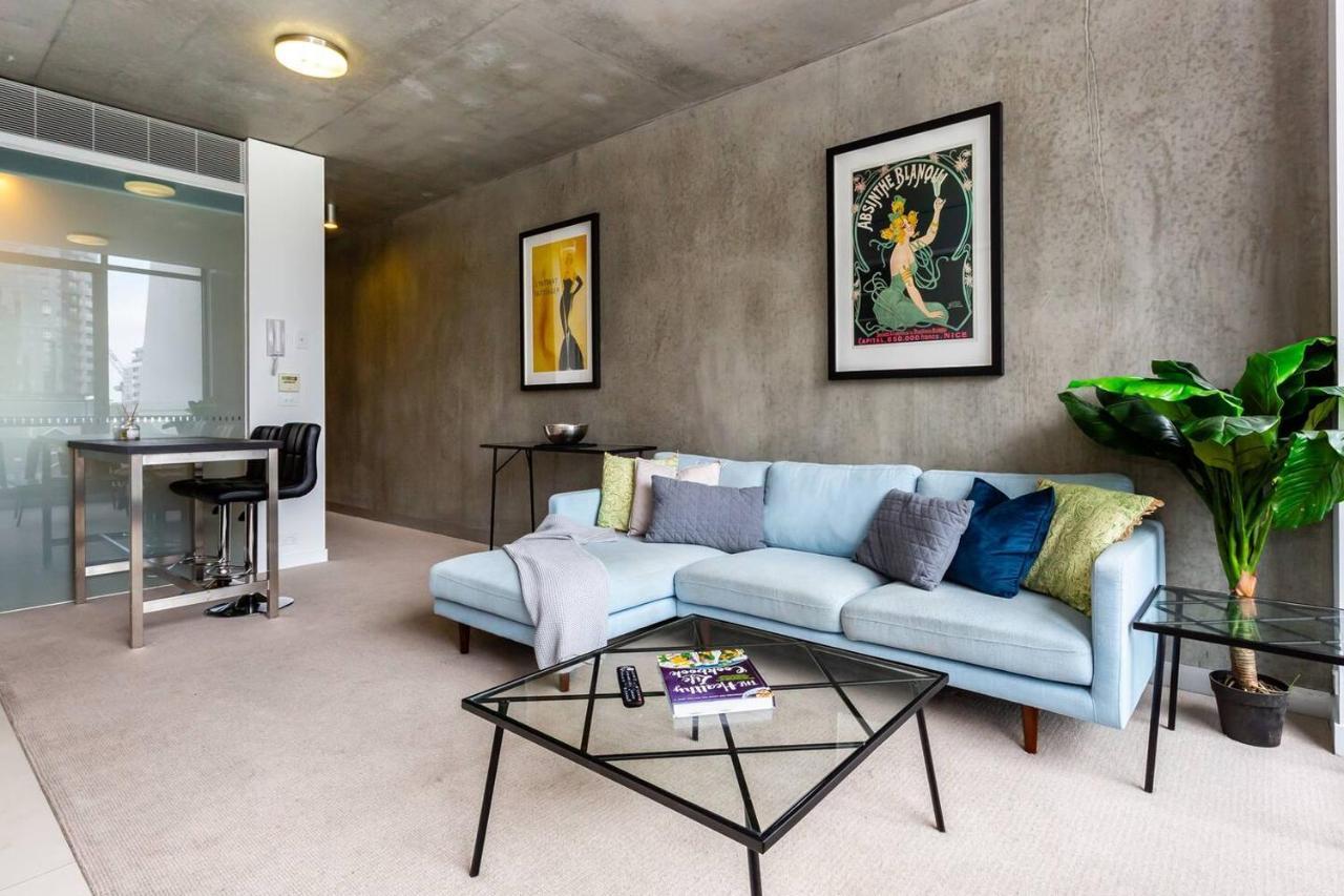 Industrial Chic Balcony Abode Near Chapel Street Melbourne