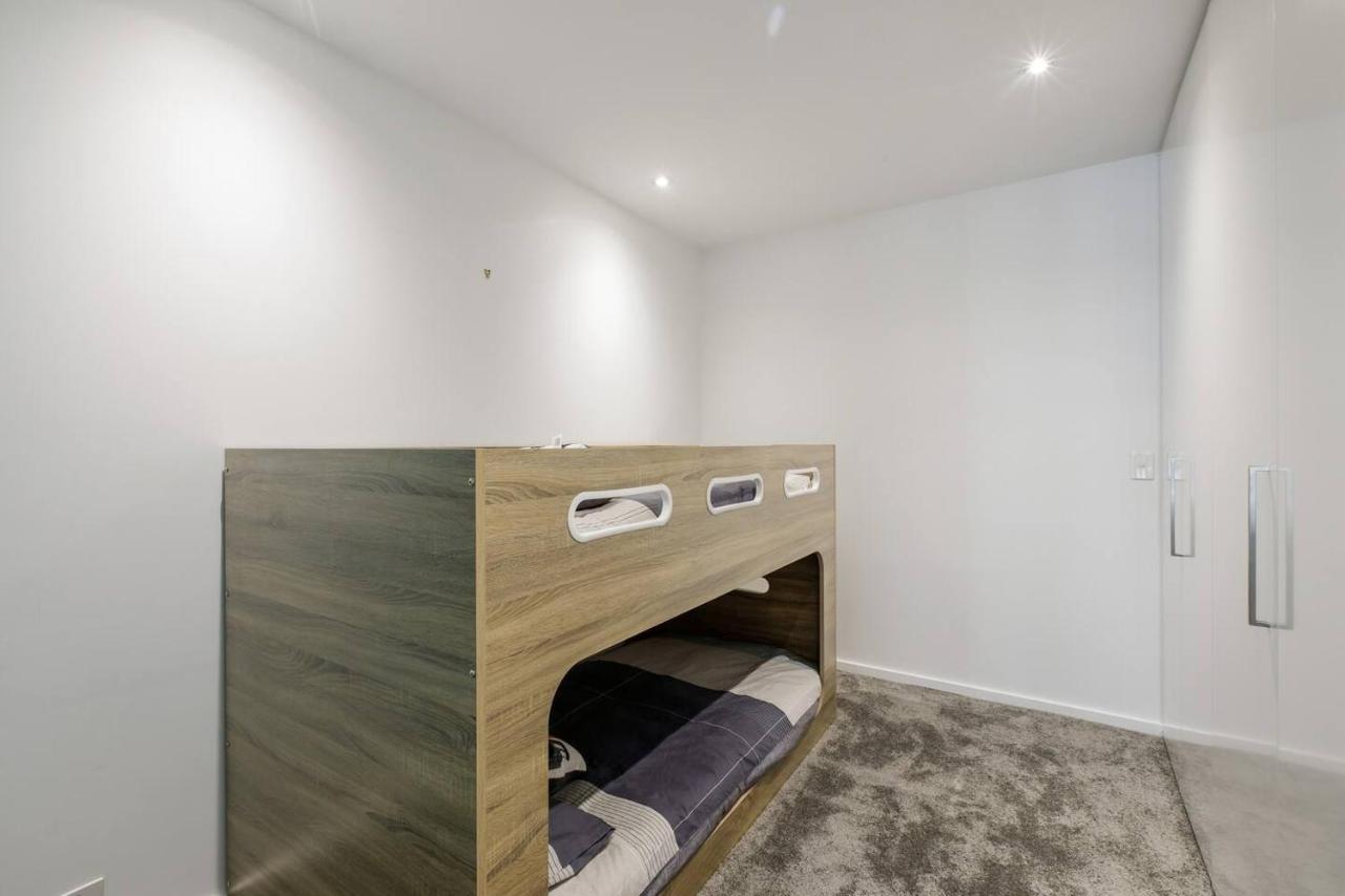 Apartment 'azurine' An Elegant Nordic Style Family Melbourne