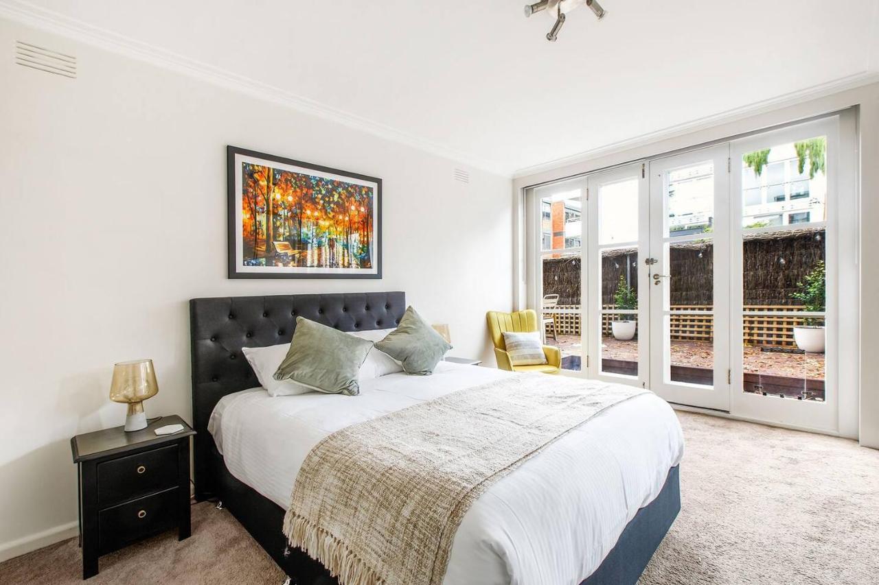 Parisian Chic Meets South Yarra's Vibrant Locale Melbourne