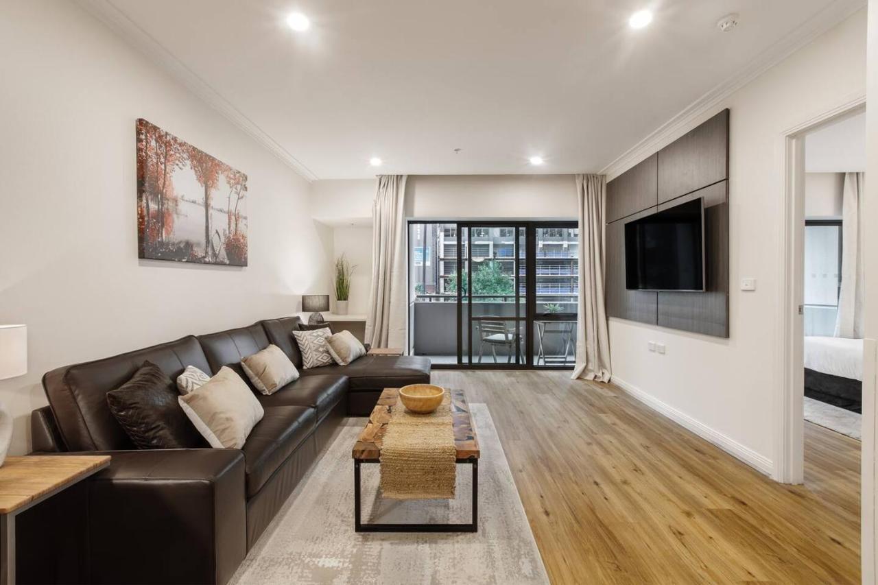 Spacious Inner-city With King Bed And Balcony * Melbourne