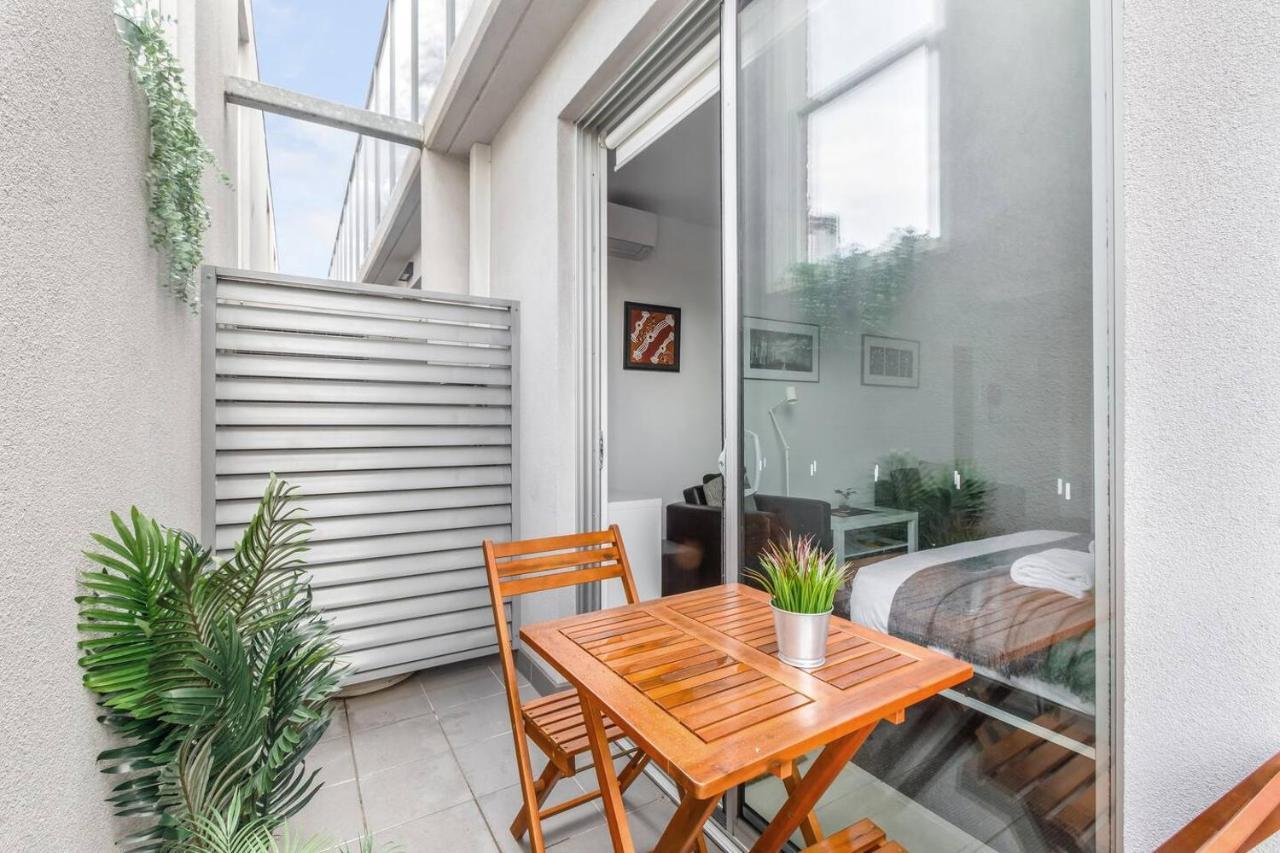 Nicholson's Nest - A Balcony In Funky Fitzroy
