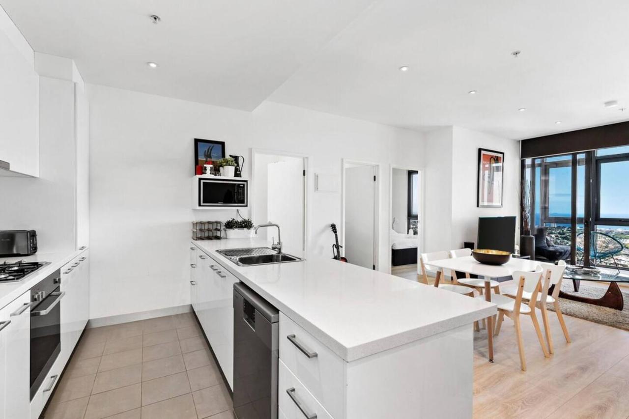 Sky High At Southbank - Sprawling Views And Free Parking Apartment Melbourne