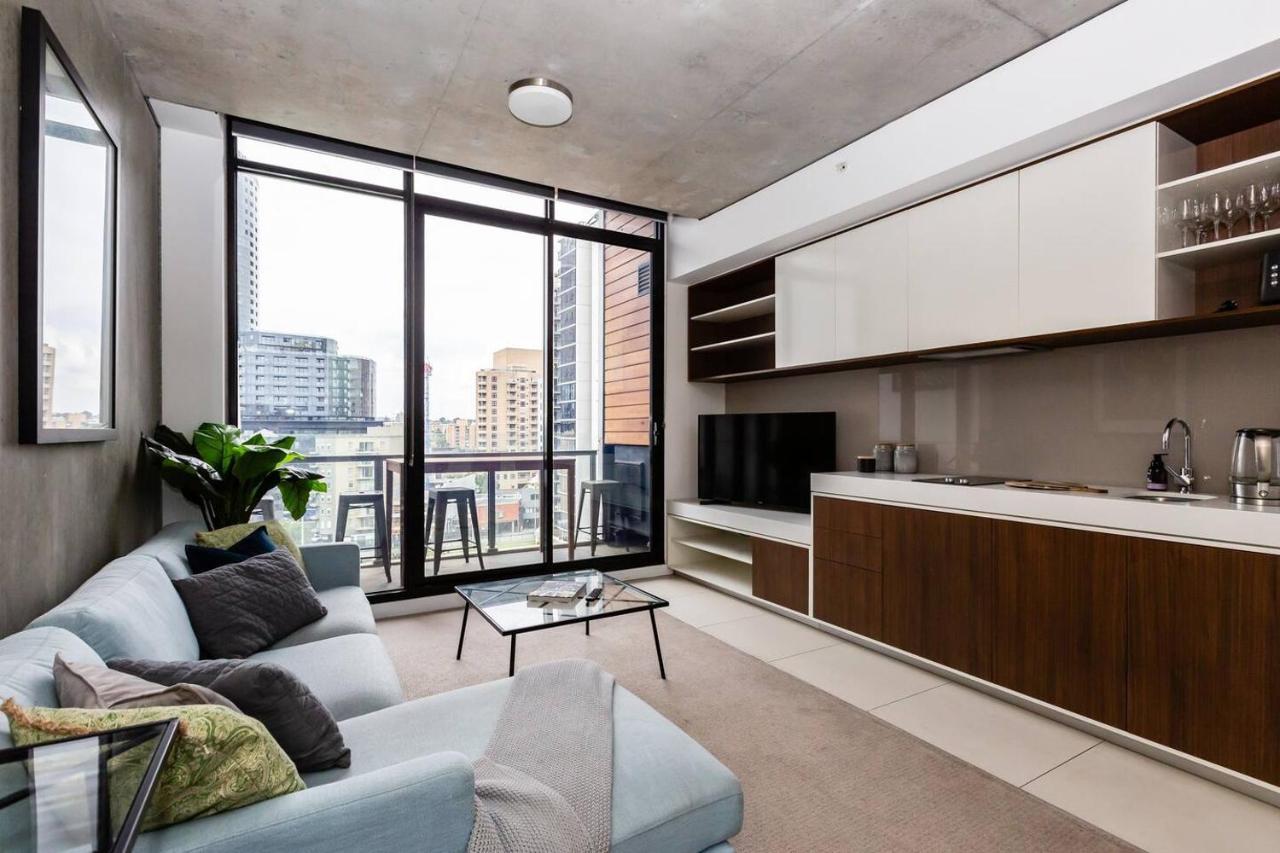 Industrial Chic Balcony Abode Near Chapel Street