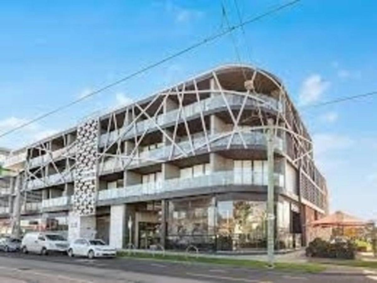 Essendon North Sanctuary By Ready Set