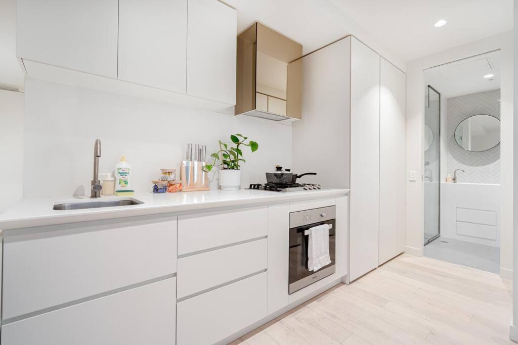 Cozy 1b In Mel -unbeatable Location-#eq16 Apartment *