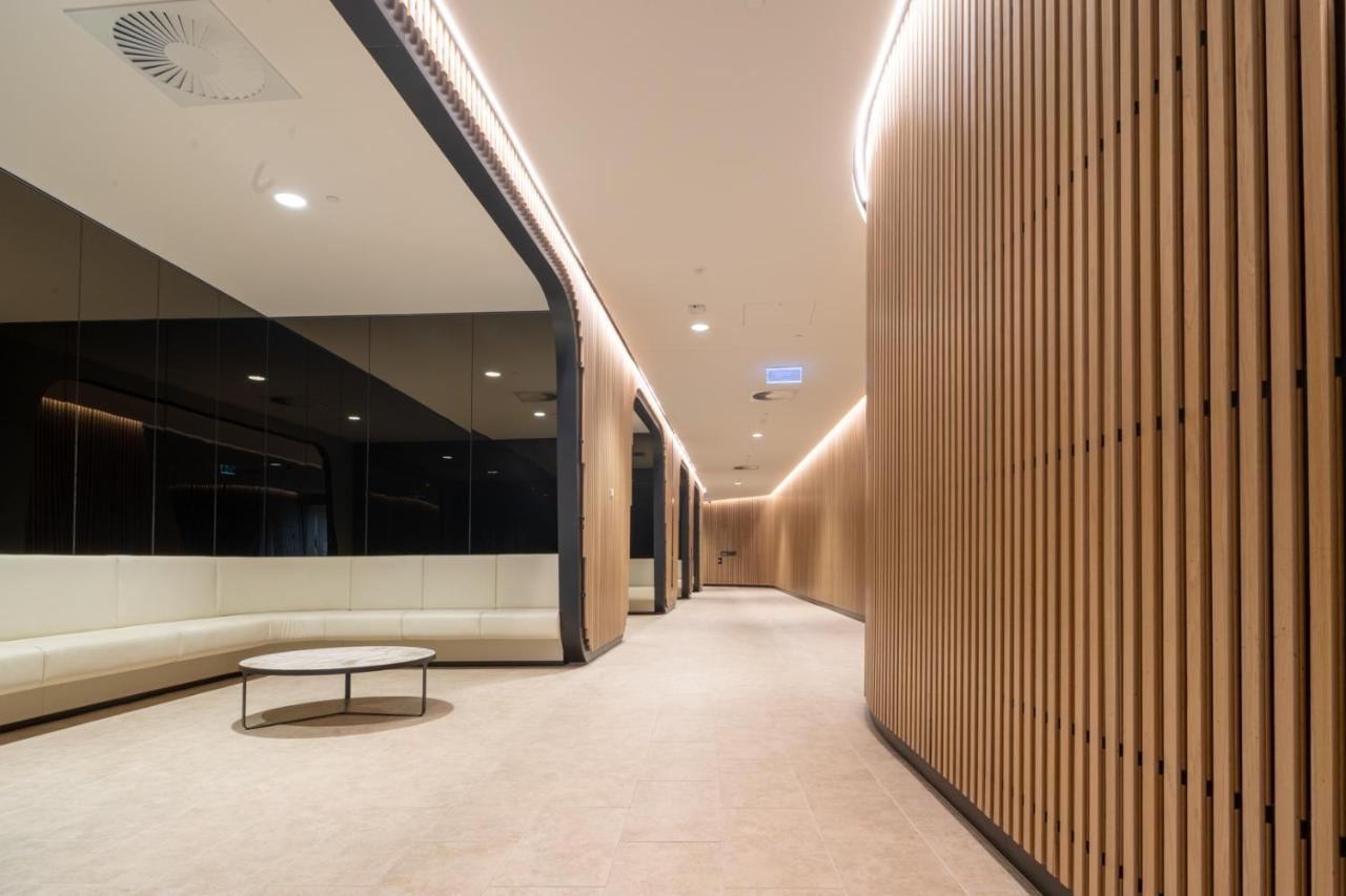 Wyndel One Bedroom Col8302 Apartment Melbourne