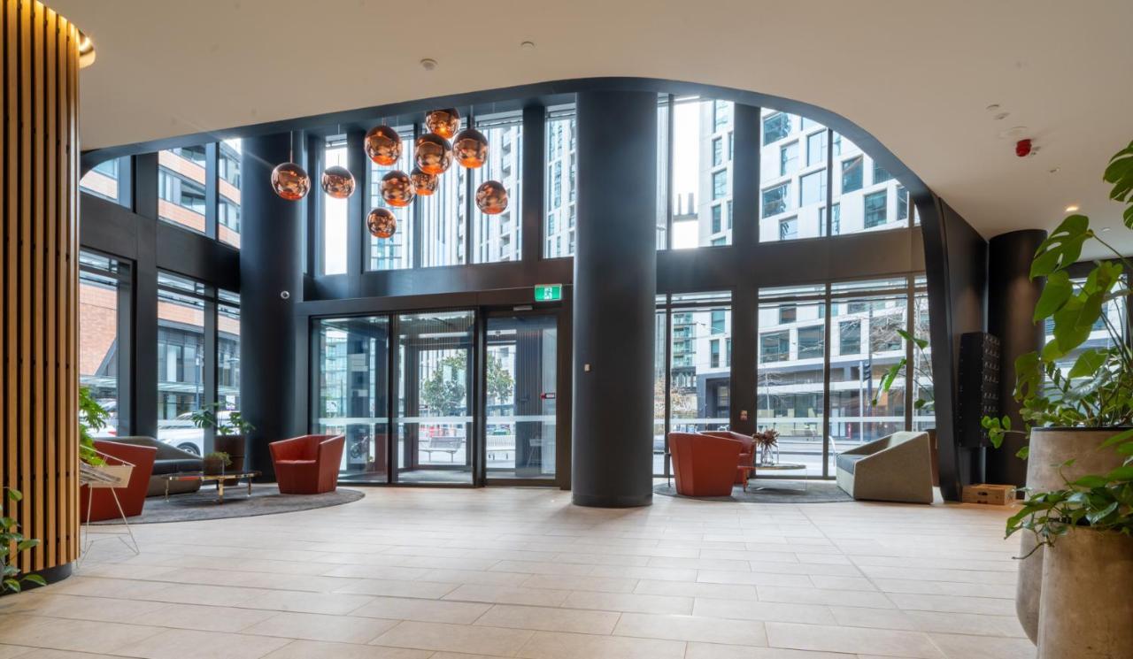 Wyndel One Bedroom Col8302 Apartment Melbourne