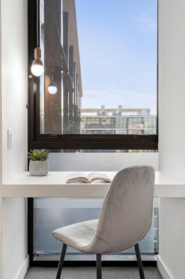 Apartment King & Sofa Bed - Serene In Southbank With Free Parking Melbourne