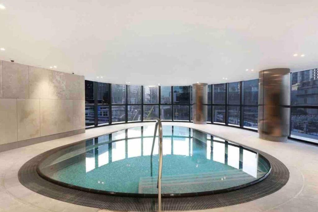 Gorgeous 1b Docklands Apt-amazing View Facility#mq22 *