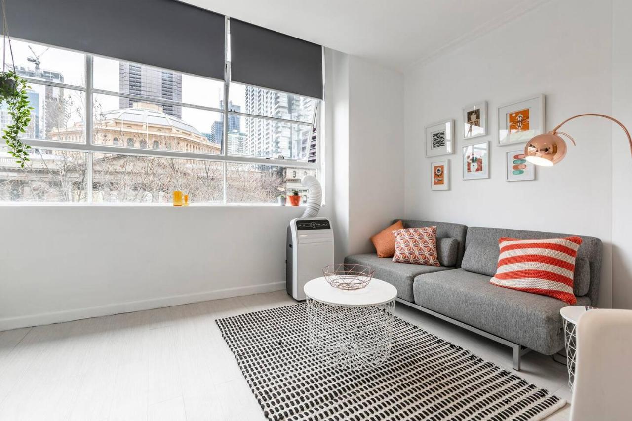 Stylish Treetop Escape On Buzzing Swanston Street Melbourne