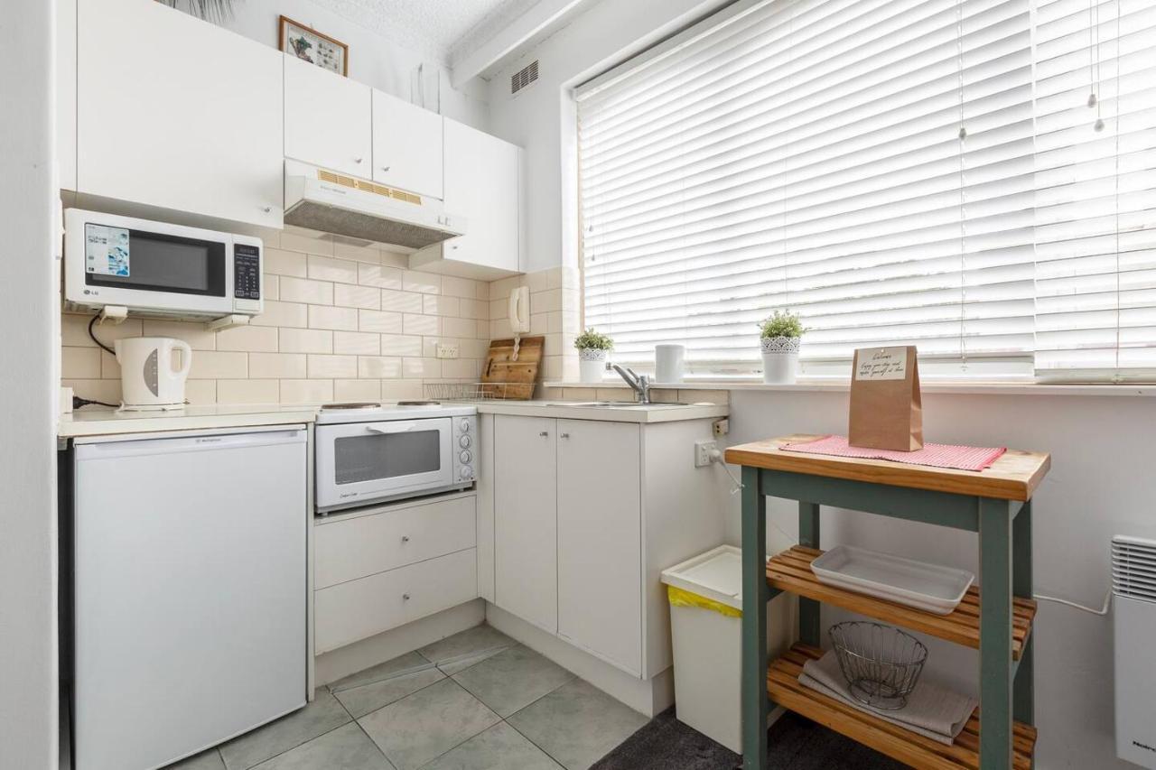 Acland - A Cosy St Kilda Escape Apartment Melbourne