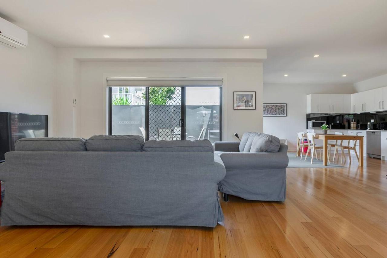 Holiday home Trendy And Spacious Brunswick With Outdoor Deck