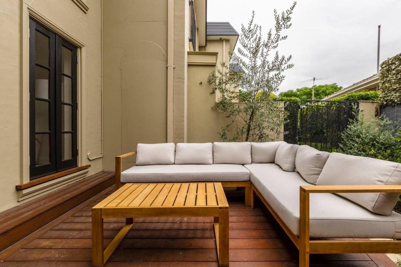 Holiday home La Maison - Parisian Charm Moments From High Street