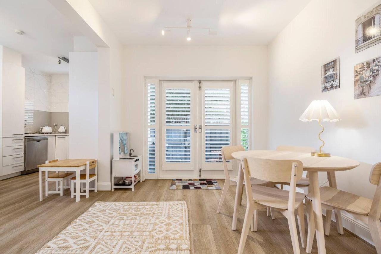 La Maison - Parisian Charm Moments From High Street Melbourne
