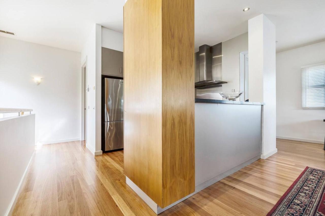 The Poppy - Townhouse Chic With Country Flair * Melbourne