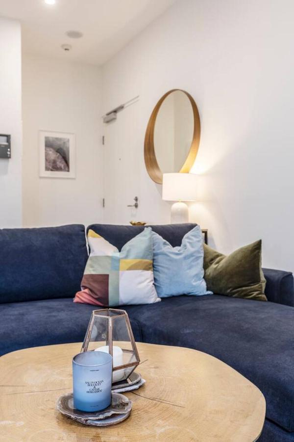 Laneway Leisure - Leafy Delight In The Heart Of Fitzroy