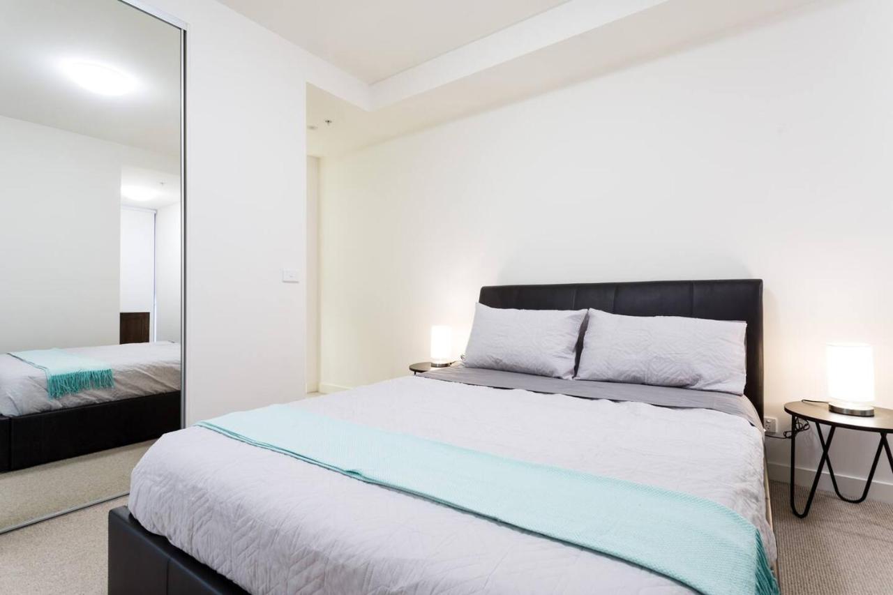 Apartment Sun-lit Suburban Near Westfield Doncaster Melbourne