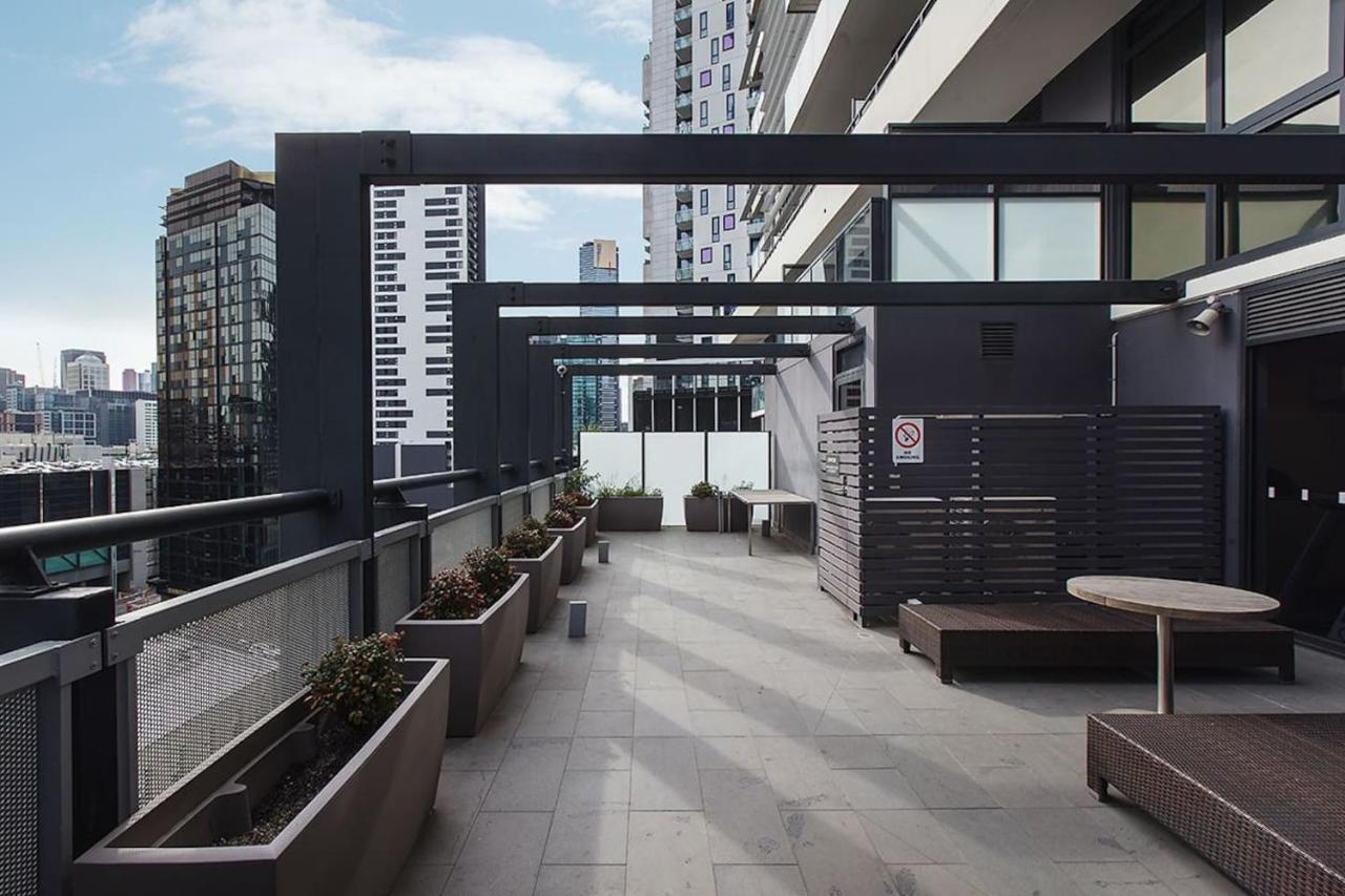 Apartment Scenic Penthouse Living In The Heart Of