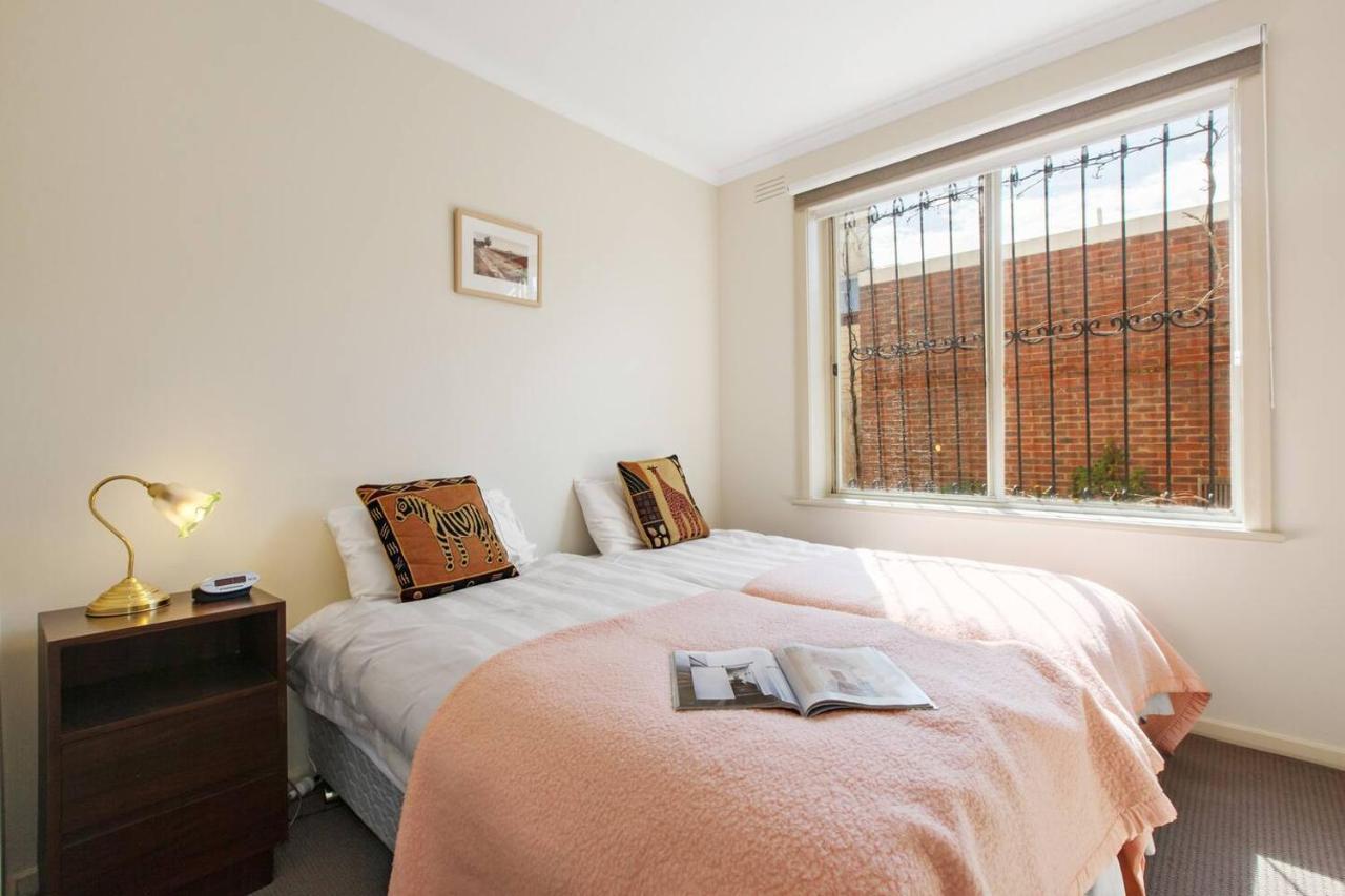 Northcote Charm Spacious And Quiet Suburban