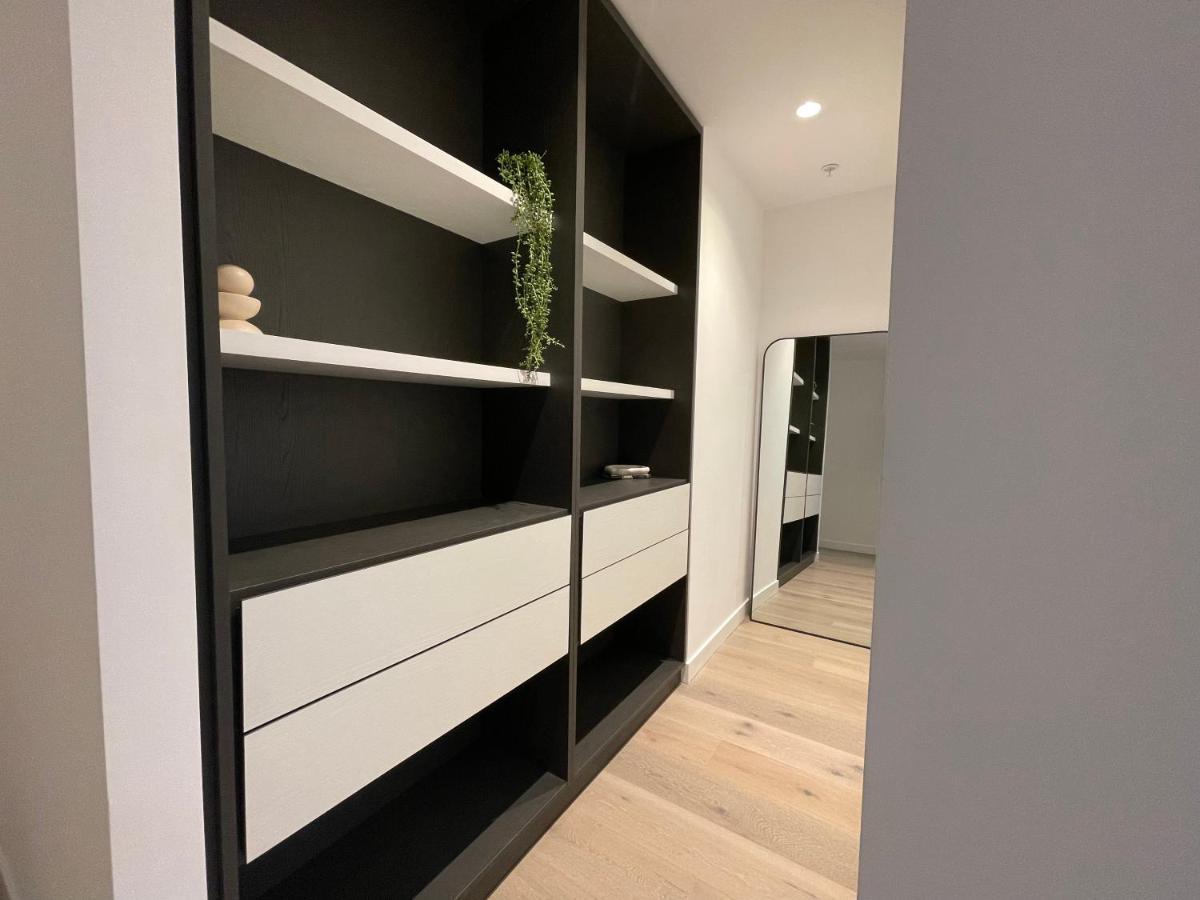 Supreme Sub-penthouse 3 Bedroom In Cbd *