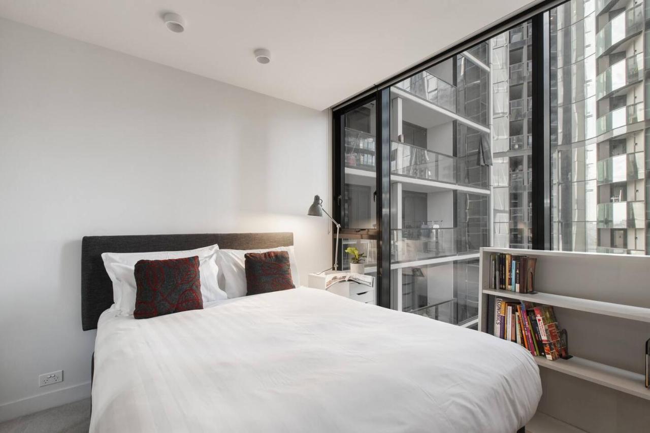 Sleek Living Close To Everything Melbourne