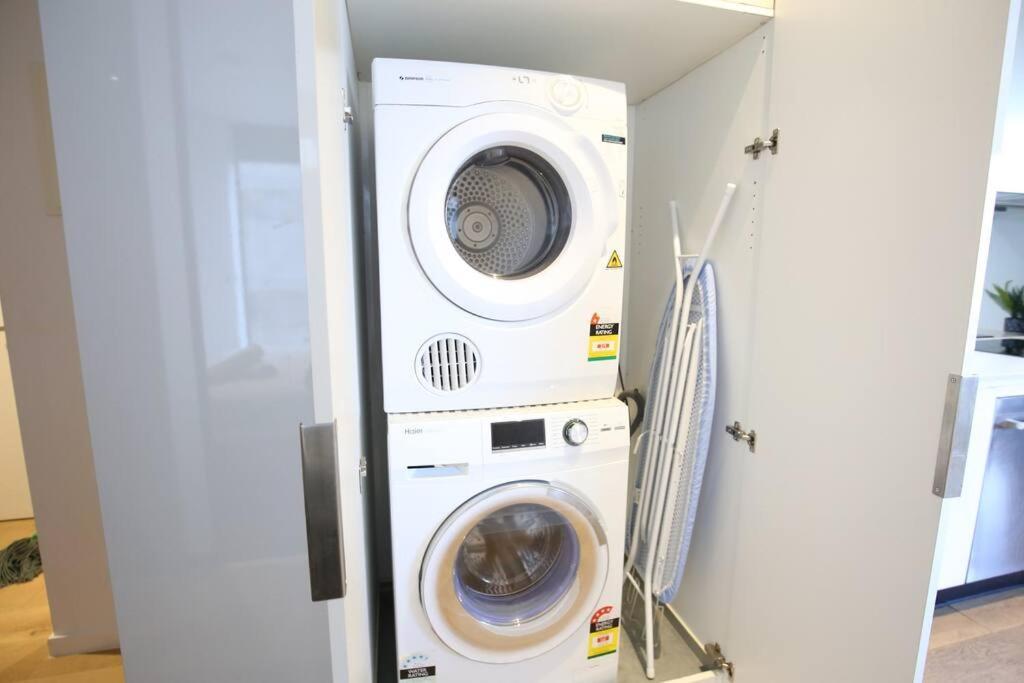 Apartment Great Location 2b2b Free Parking Melbourne