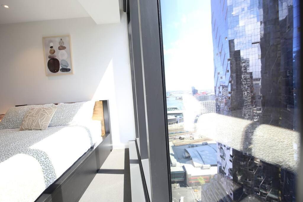 Great Location 2b2b Free Parking