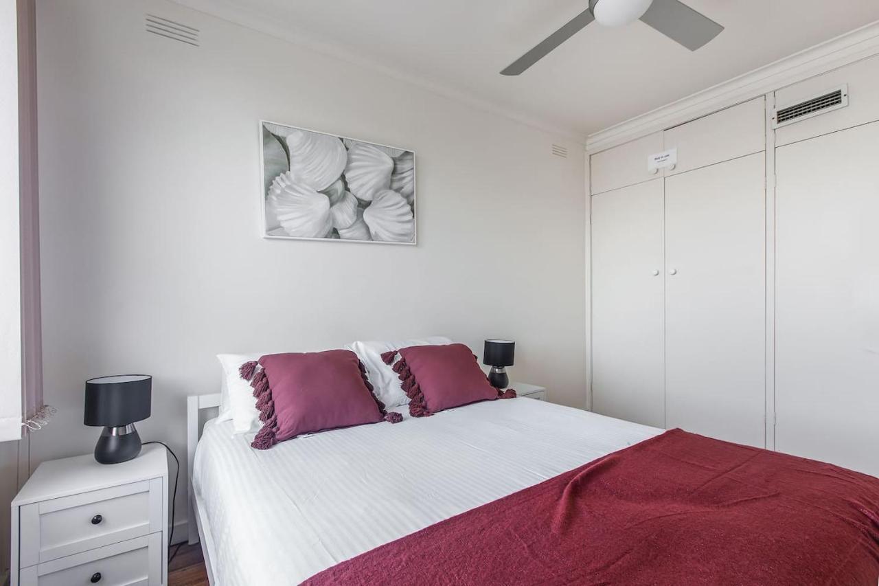 Beyond The Blue - Beachfront Beauty On Your Doorstep Holiday home *