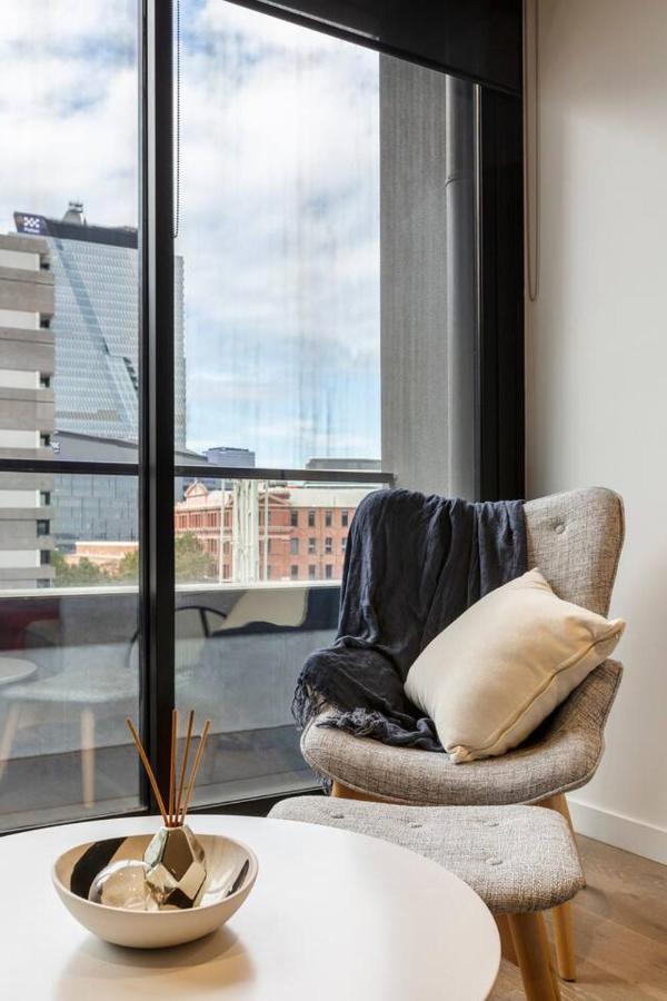 The Nest In The West - Inner-city Sophistication Apartment *